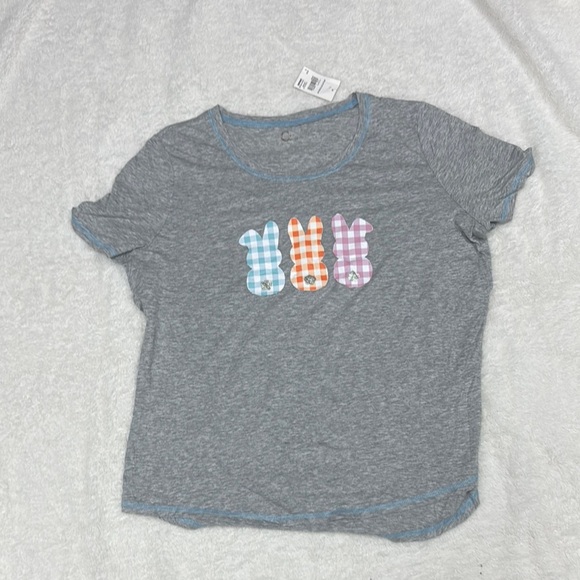 EASTER BUNNIES SHIRT SIZE L - Picture 1 of 3